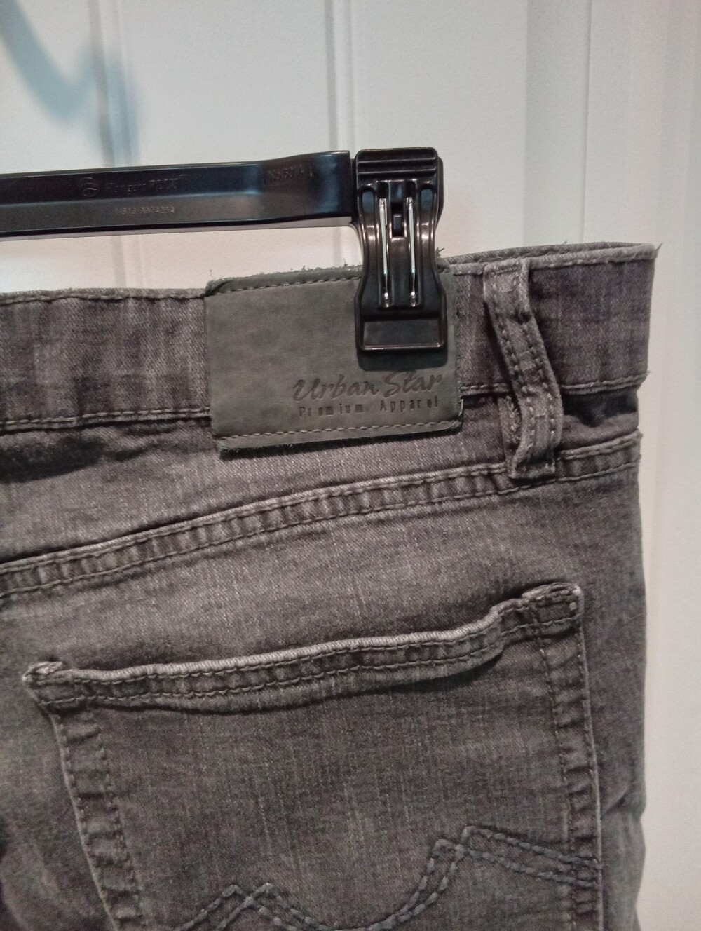 Urban Star Men's Relaxed Fit Straight Leg Stretch Jeans Grey Size 38x32 - Picture 3 of 6